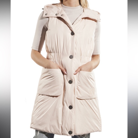 A/X Armani Exchange Jackets & Blazers - A/X Armani Exchange Cream Hooded Puffer Vest